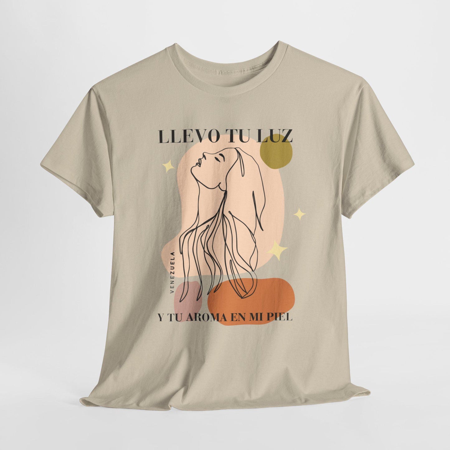 Llevo Tu Luz Y Tu Aroma en Mi Piel Tee